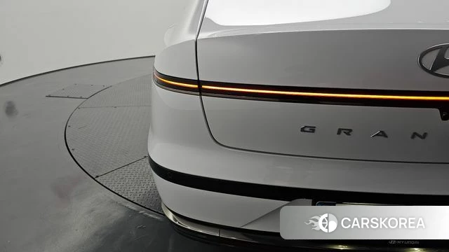 Hyundai Grandeur Hybrid (GN7) id 4407876 из Кореи 15
