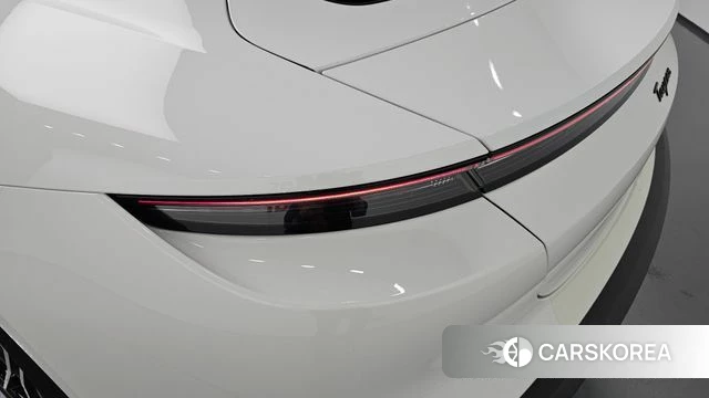 Porsche Taycan id 4422139 из Кореи 15