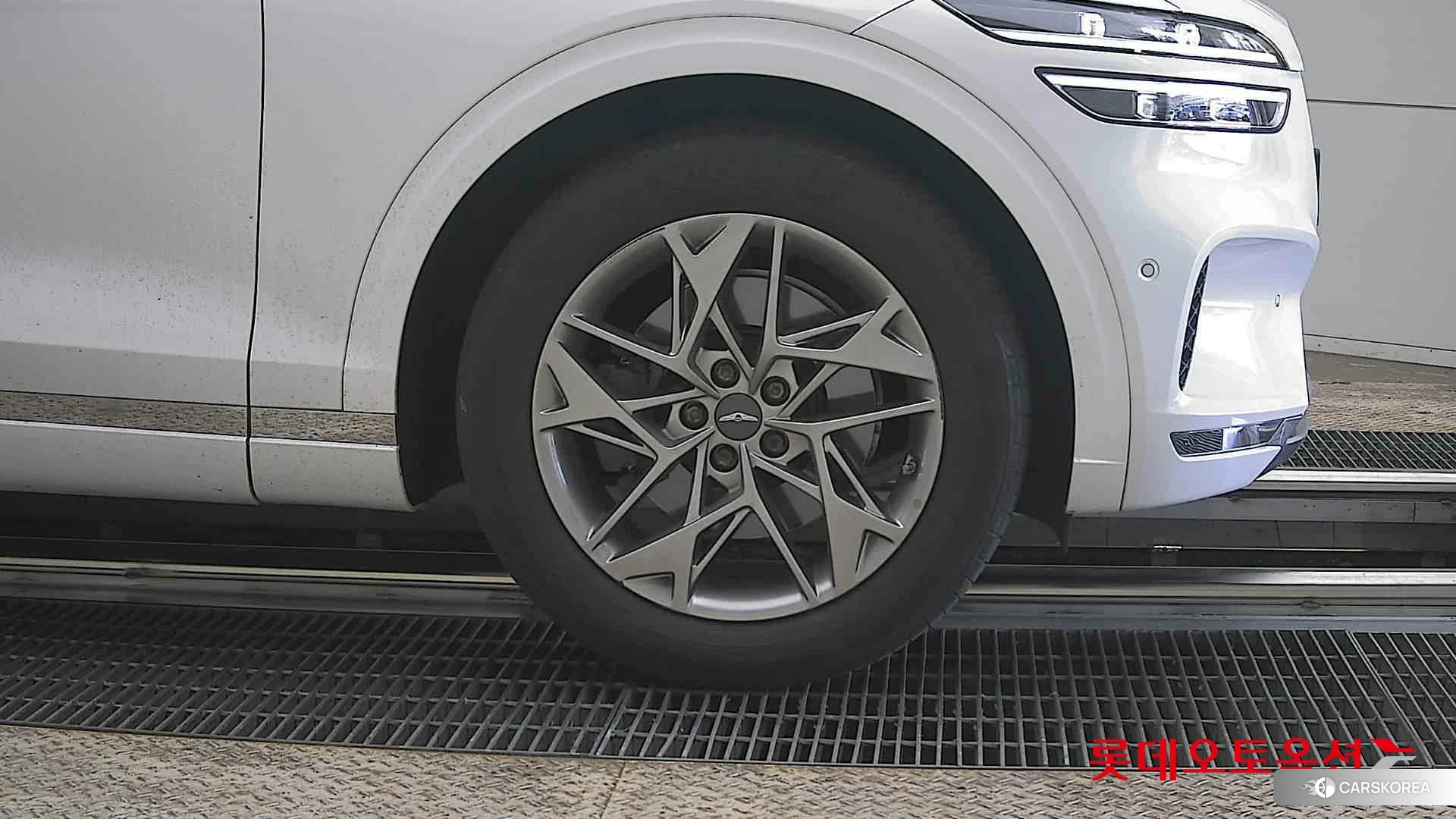 Hyundai GV70 id 3882068 из Кореи 15