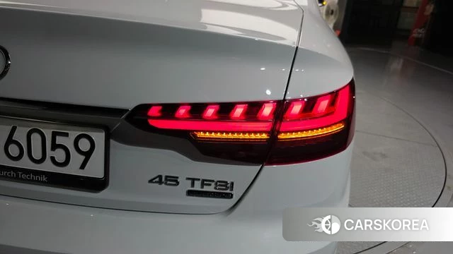 Audi A4 (B9) id 4591072 из Кореи 15