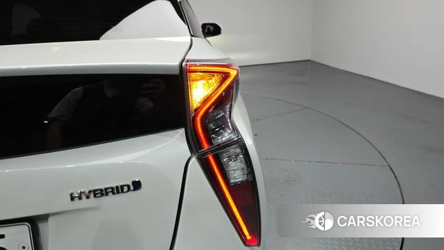 Toyota Prius 4th Generation id 4304942 из Кореи 15