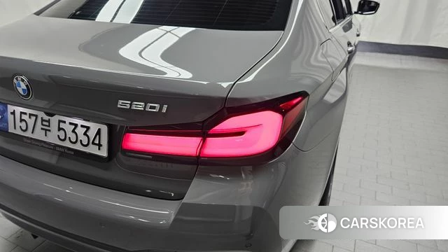 BMW 5 Series (G30) id 4382369 из Кореи 15