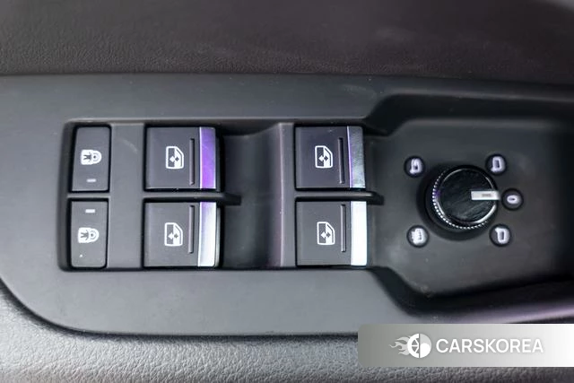 Audi A6L id 4271795 из Китая 15