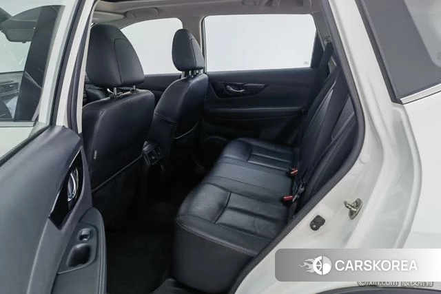 Nissan Qijun id 4258985 из Китая 15