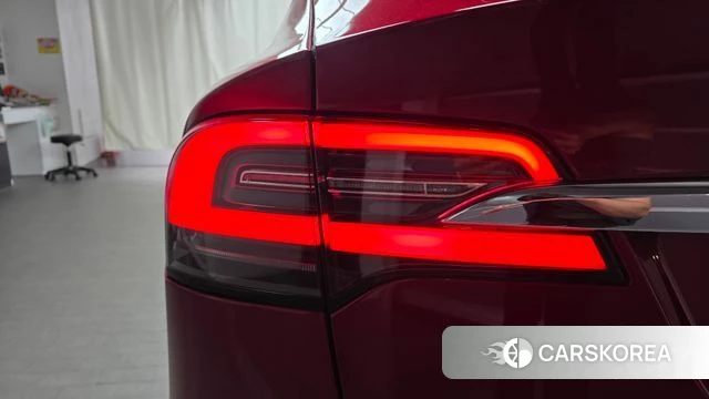 Tesla Model X id 4684241 из Кореи 15