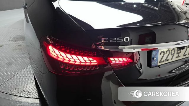 Mercedes-Benz E-Class W213 id 4402451 из Кореи 15