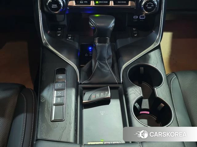Lexus LX id 4272283 из Китая 15