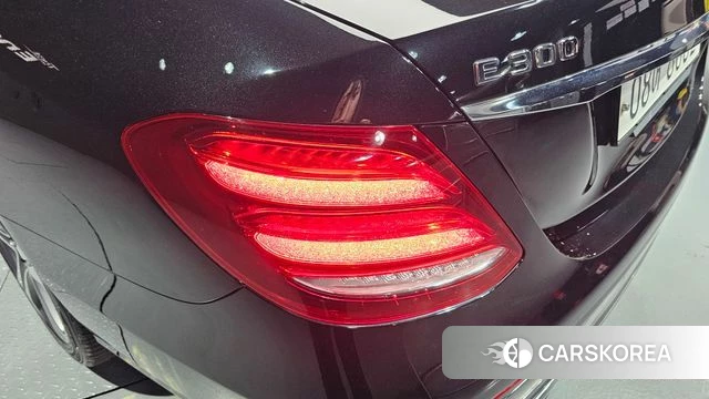 Mercedes-Benz E-Class W213 id 4465713 из Кореи 15