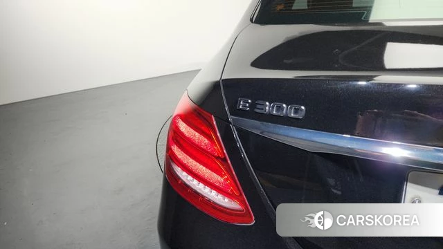 Mercedes-Benz E-Class W213 id 4371490 из Кореи 15