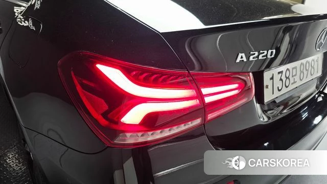 Mercedes-Benz A-Class W177 id 4187788 из Кореи 15