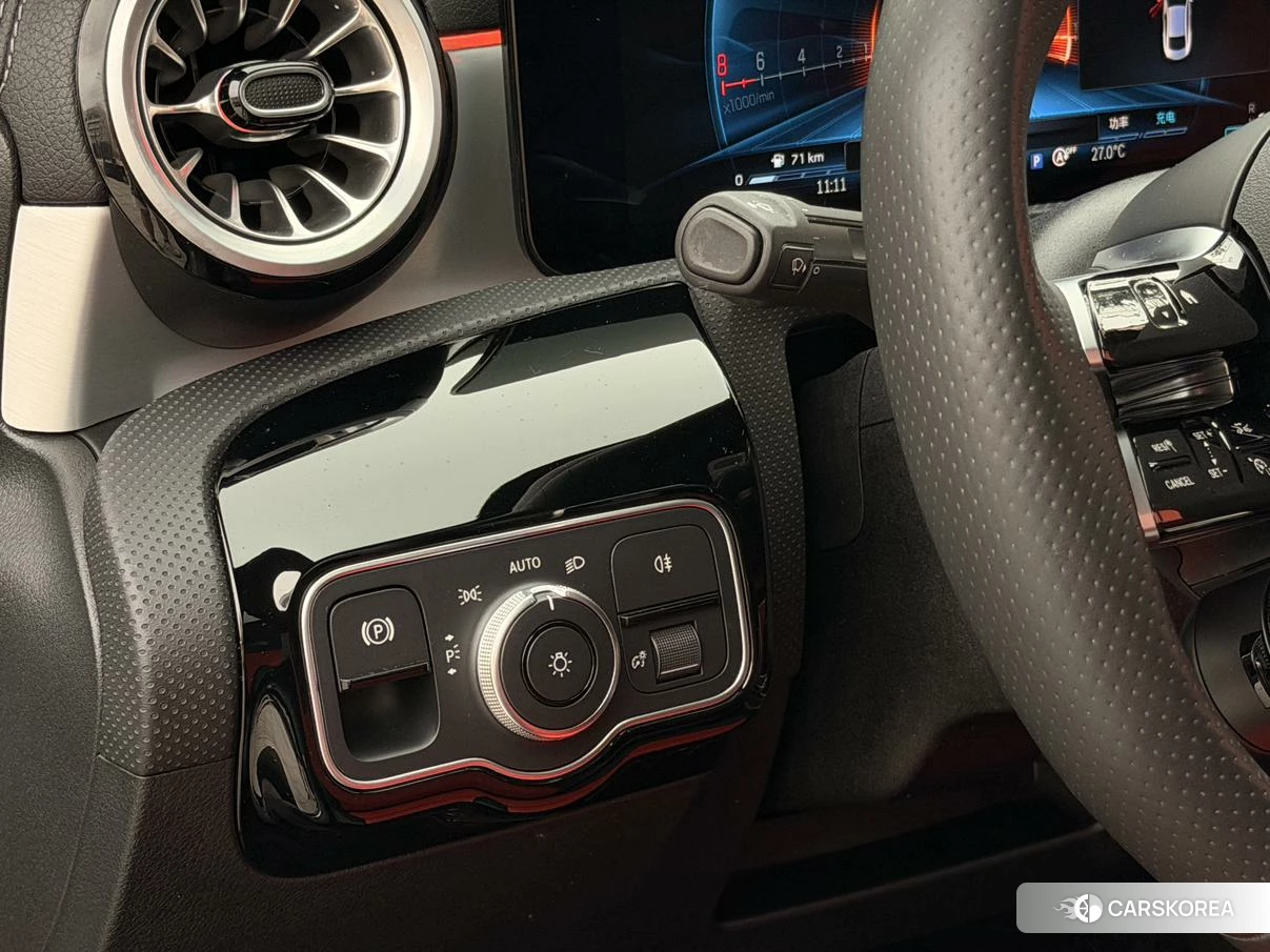 Mercedes-Benz CLA AMG id 4492925 из Китая 14
