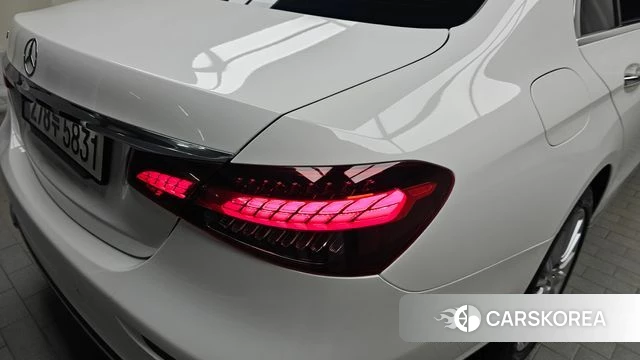 Mercedes-Benz E-Class W213 id 4293860 из Кореи 15
