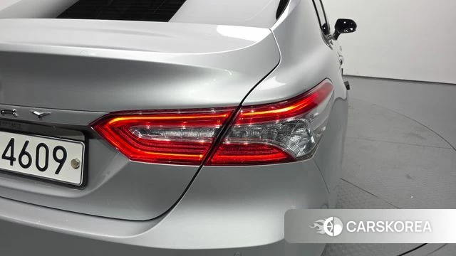 Toyota Camry (XV70) id 4233183 из Кореи 15