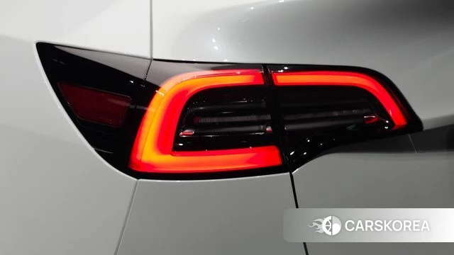 Tesla Model Y id 4523483 из Кореи 15