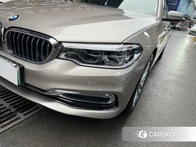BMW 5 series PHEV id 4213373 из Китая 15