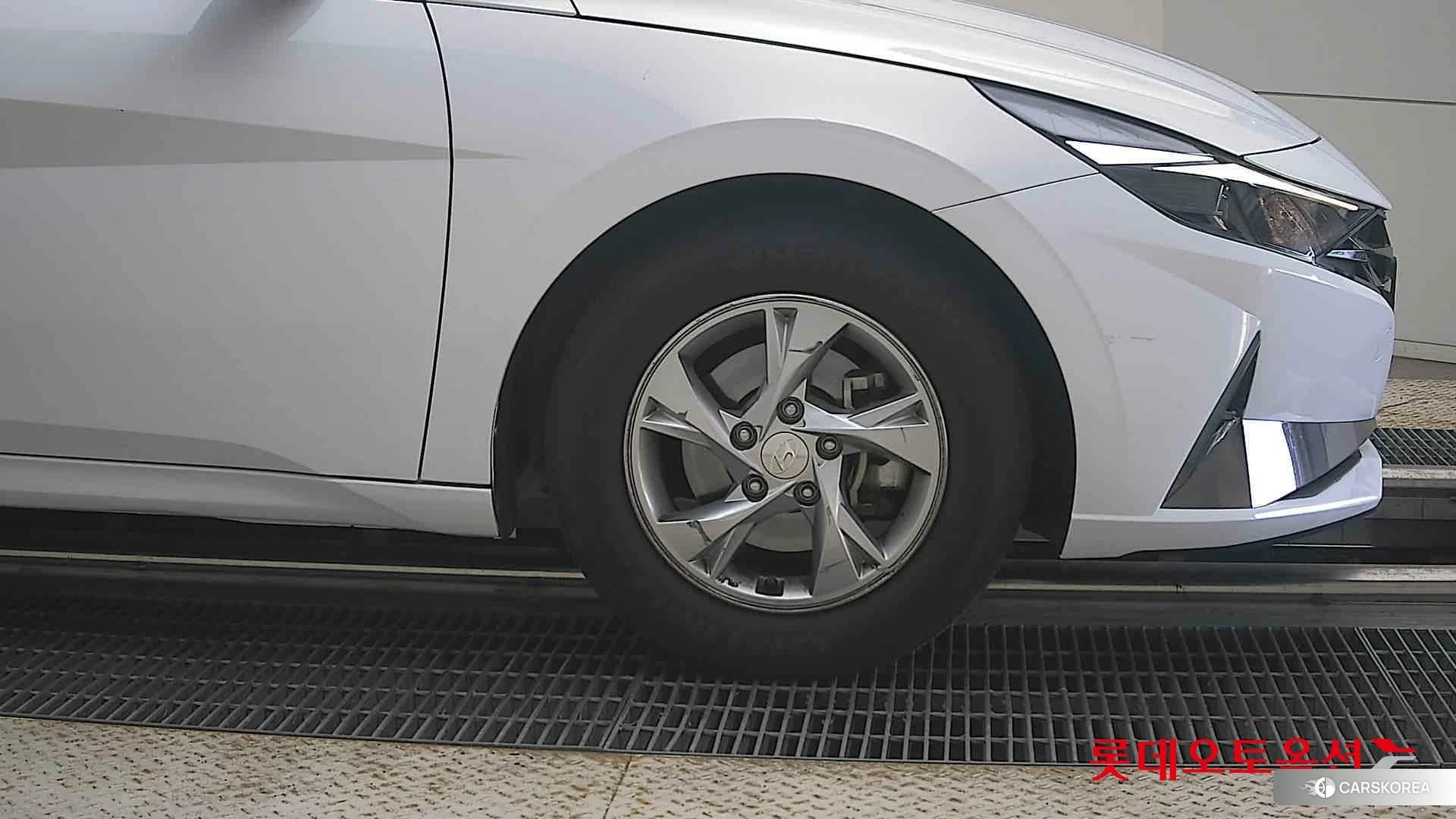 Hyundai Avante id 4902518 из Кореи 15