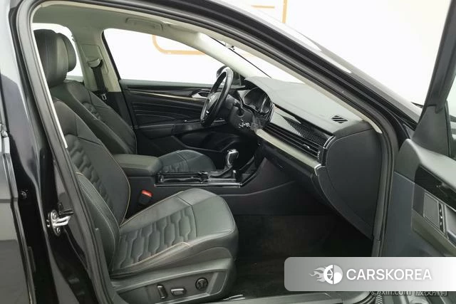 Volkswagen Passat id 4210330 из Китая 14