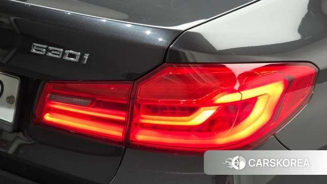 BMW 5 Series (G30) id 4520352 из Кореи 15