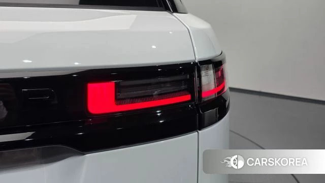 Land Rover Range Rover Velar id 4505125 из Кореи 15