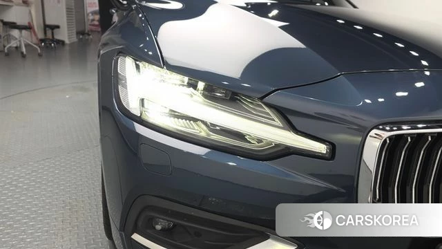 Volvo S60 3rd generation id 4609666 из Кореи 15