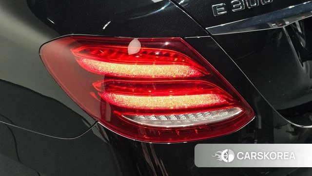 Mercedes-Benz E-Class W213 id 4502303 из Кореи 15