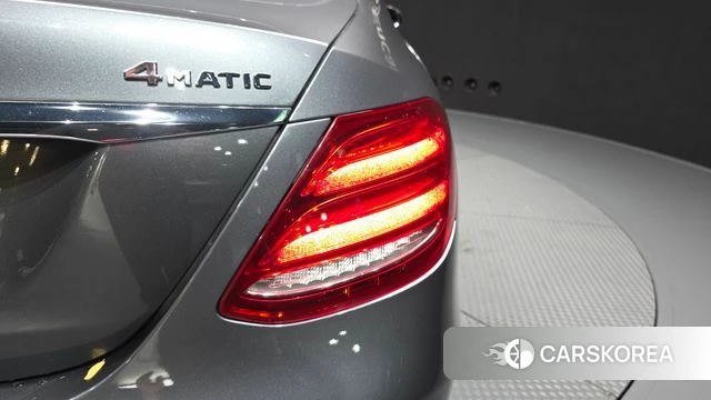 Mercedes-Benz E-Class W213 id 4563415 из Кореи 15