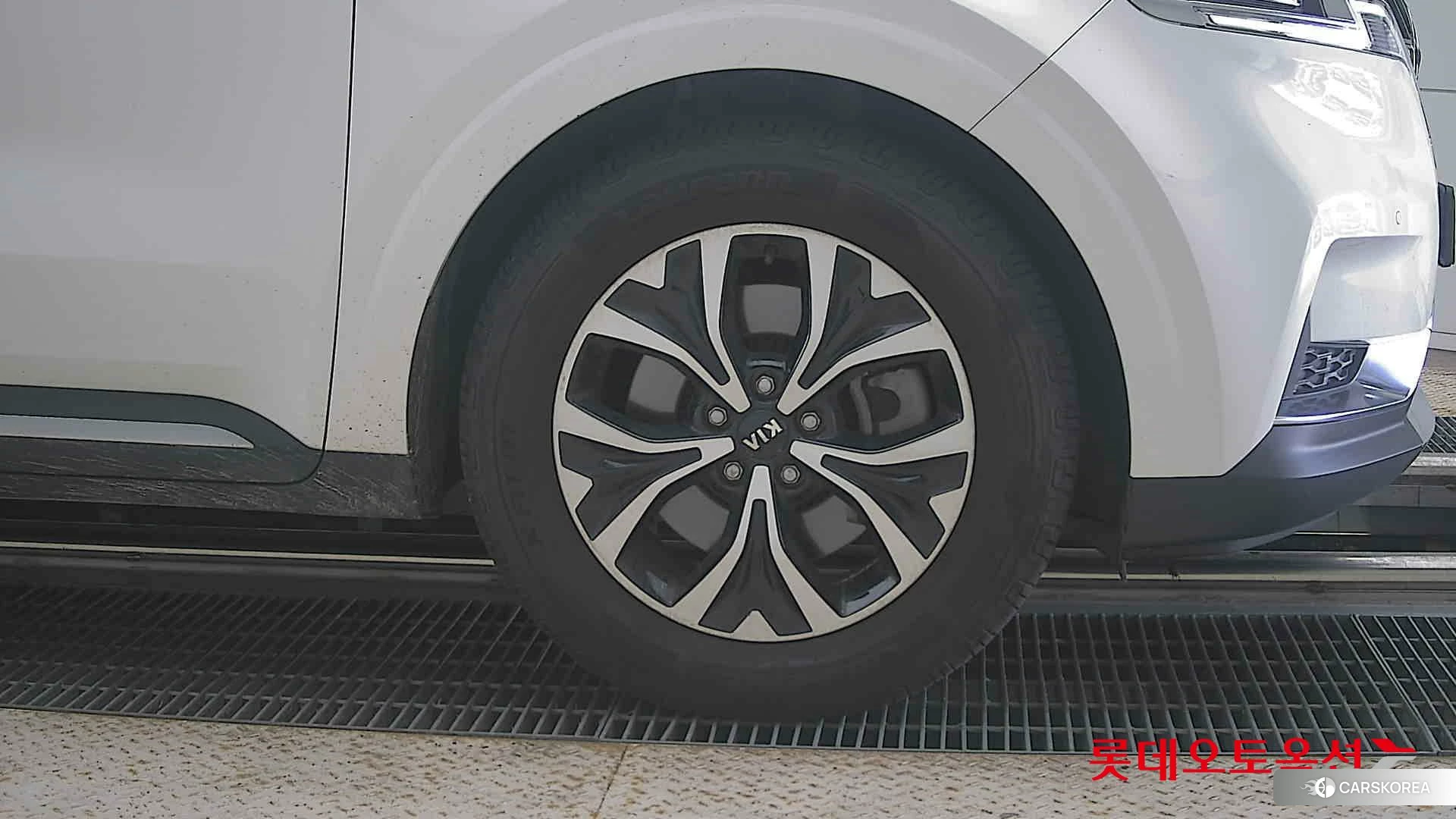 Kia Carnival id 4664337 из Кореи 15