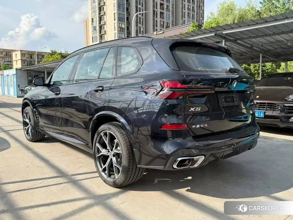 BMW X5 id 4601841 из Китая 15
