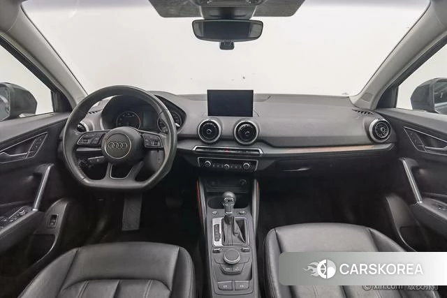 Audi Q2L id 4298126 из Китая 15