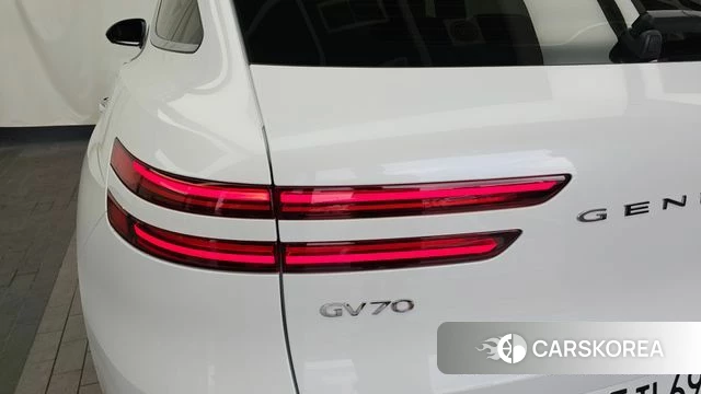Genesis GV70 id 4565941 из Кореи 15