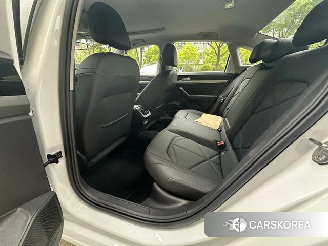 Volkswagen Lavida id 4219318 из Китая 15