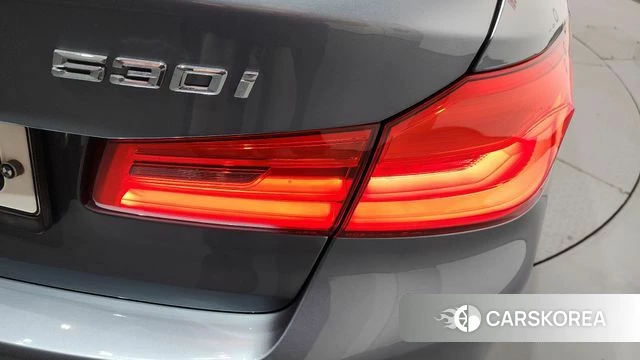 BMW 5 Series (G30) id 4345188 из Кореи 15