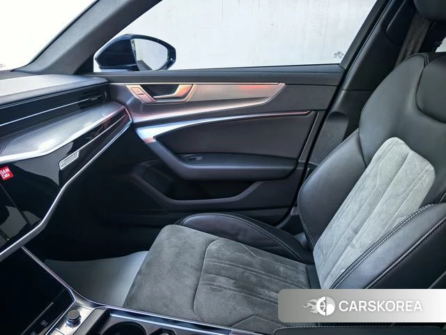 Audi A6L id 4314696 из Китая 15
