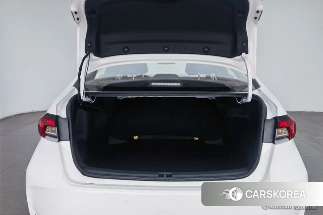 Toyota Corolla id 4276287 из Китая 15