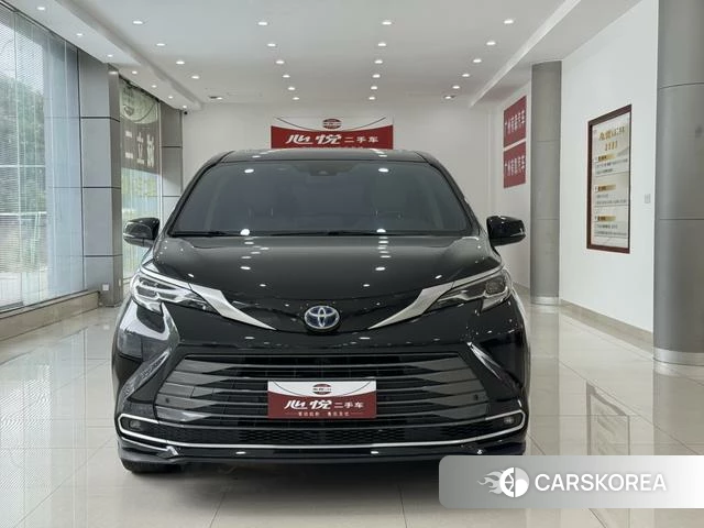 Toyota Saina id 4314770 из Китая 15