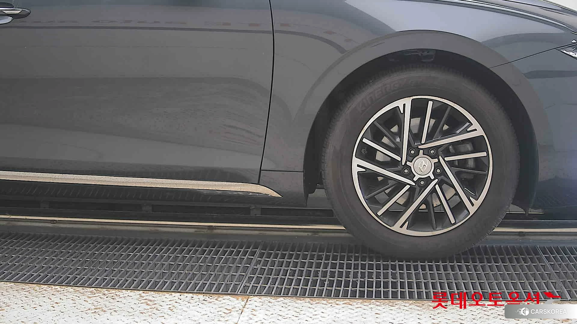 Hyundai Grandeur id 4679280 из Кореи 15