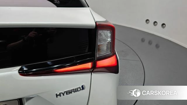 Toyota Prius 4th Generation id 4489080 из Кореи 15
