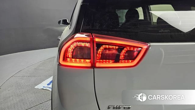 Kia Niro id 4251328 из Кореи 15