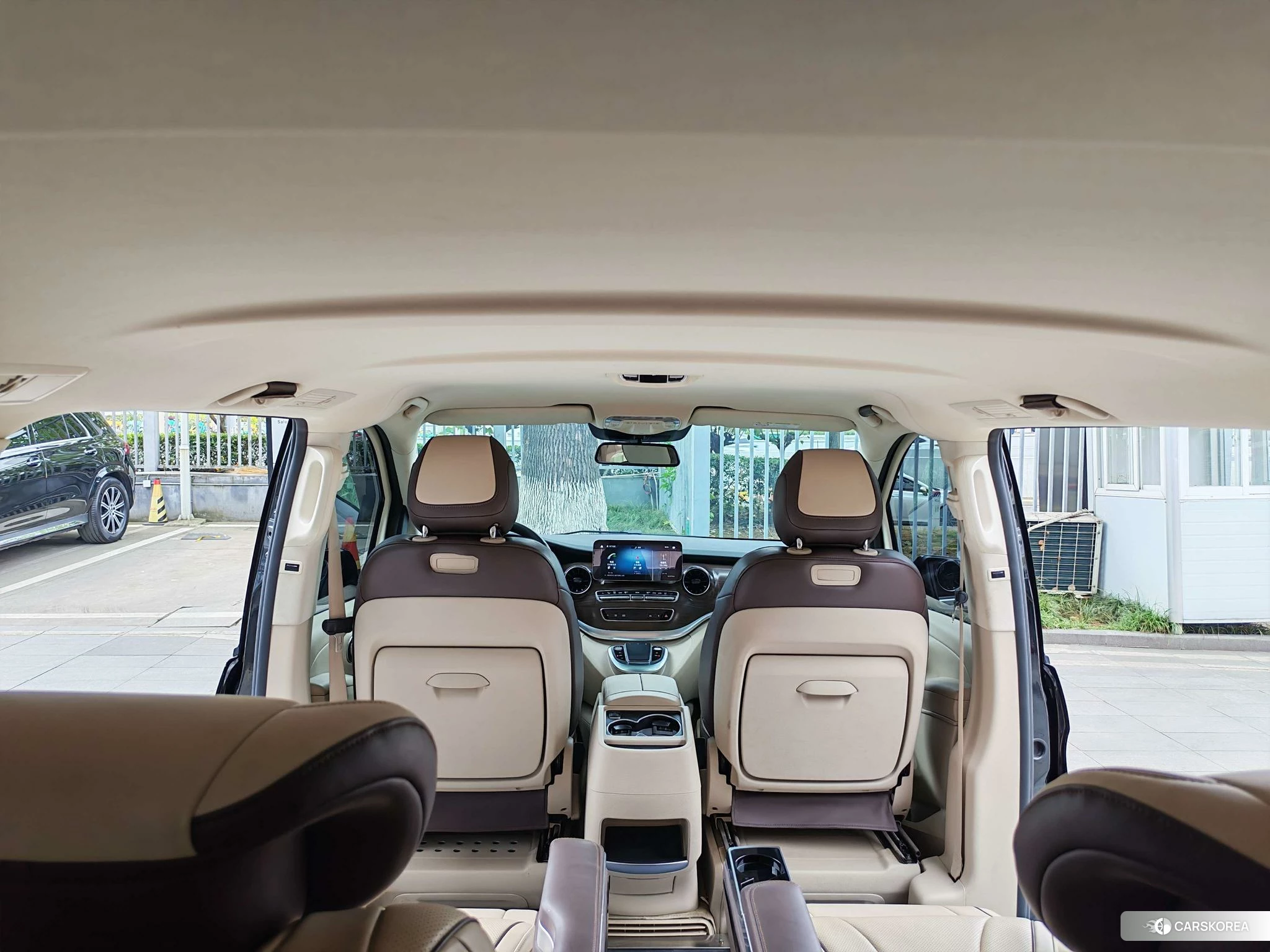 Mercedes-Benz V-class id 4479808 из Китая 15