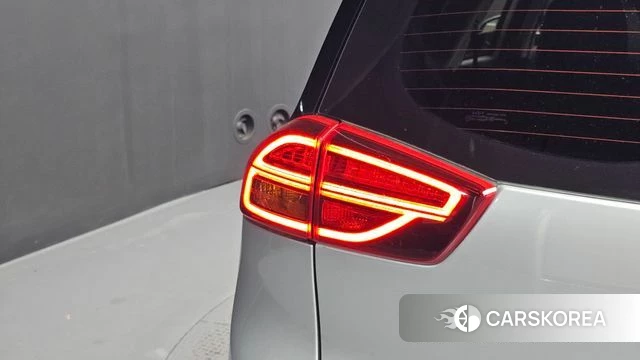 Kia Niro Plus id 4929360 из Кореи 15