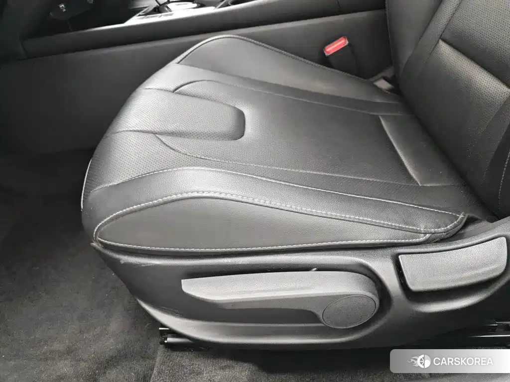Hyundai Elantra id 4577639 из Китая 15