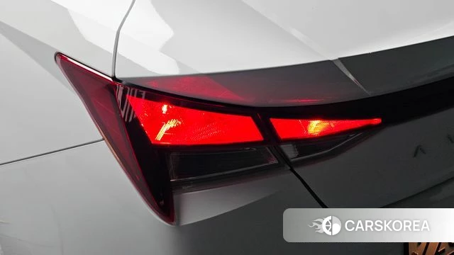 Hyundai Avante Hybrid (CN7) id 4561163 из Кореи 15