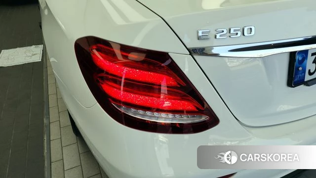 Mercedes-Benz E-Class W213 id 4325168 из Кореи 15