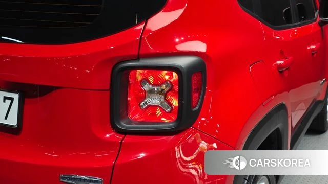 Jeep Renegade id 4573313 из Кореи 15