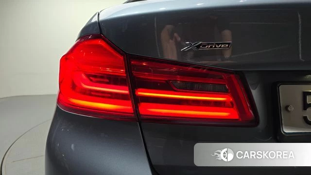 BMW 5 Series (G30) id 4684573 из Кореи 15