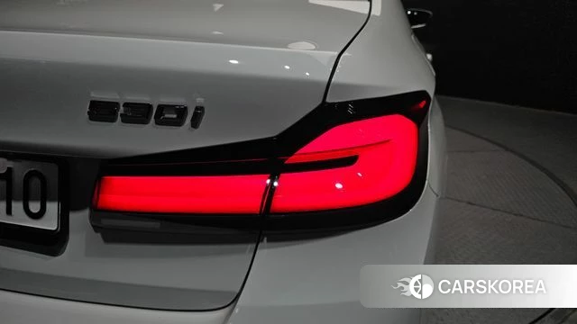 BMW 5 Series (G30) id 4194671 из Кореи 15