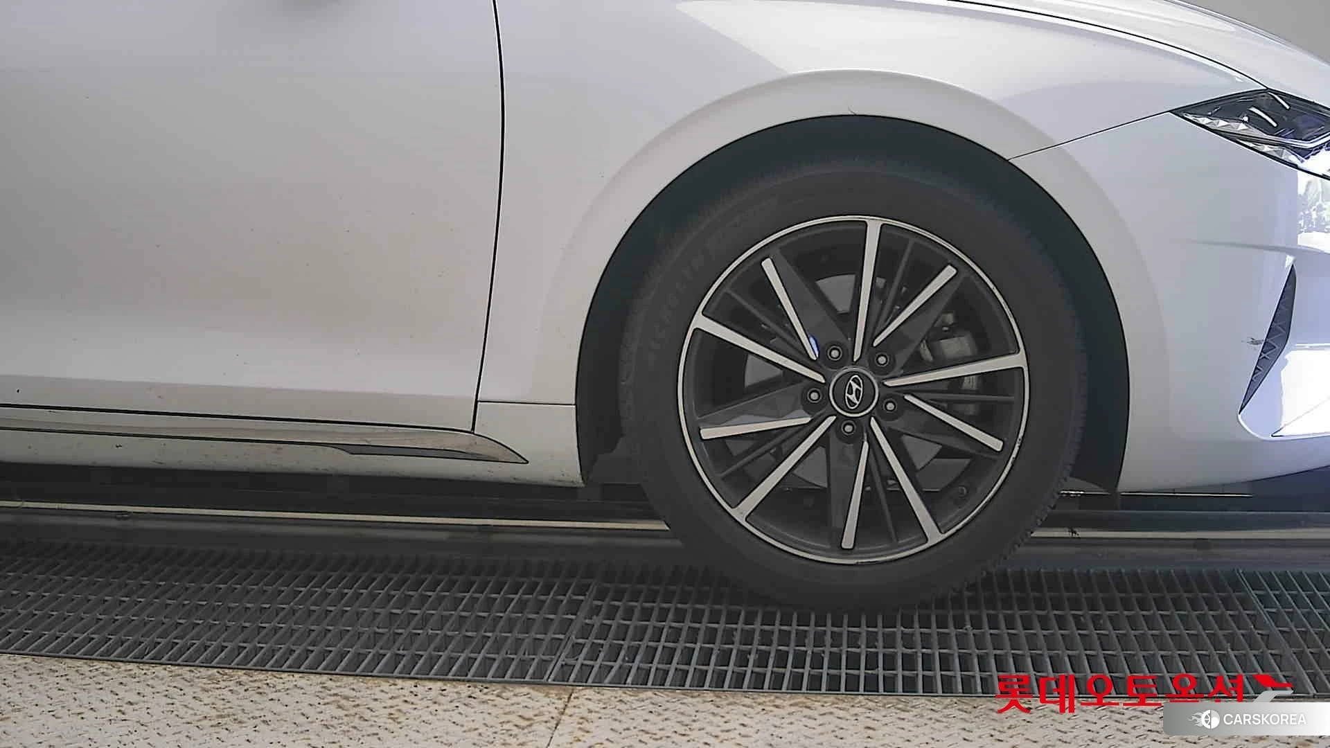 Hyundai Grandeur id 4679311 из Кореи 15