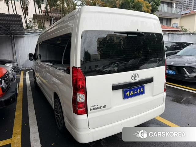 Toyota Hiace id 4358953 из Китая 15