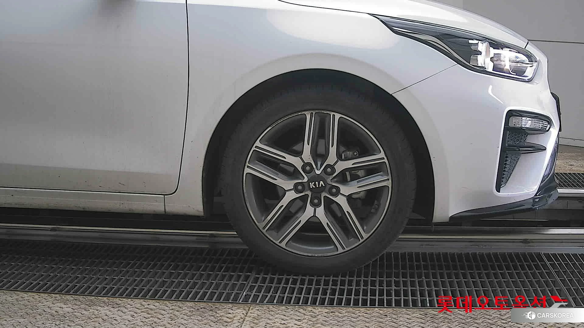 Kia K3 id 3888389 из Кореи 15