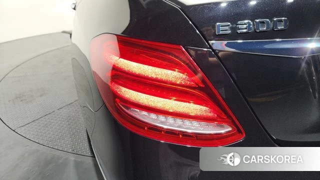 Mercedes-Benz E-Class W213 id 4476961 из Кореи 15